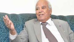 وفاة الناقد الادبي الطاهر احمد مكي