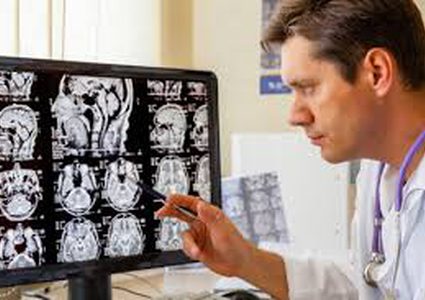 دراسة: يمكن التنبؤ بحجم الدماغ عن طريق النظام الغذائي