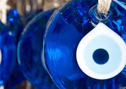 هل تؤمنون ”بالحسد” إليكم الحقيقة