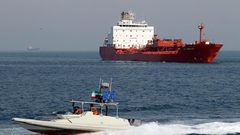 ايران: قرار الهند بخفض واردتها النفطية مجرد تهديد