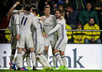 الريال يستعيد الصدارة من برشلونة بالدوري الإسباني