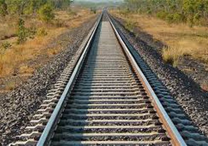 كاتس: سكة حديد مع الأردن والسعودية يمنحها منفذ بحرياً