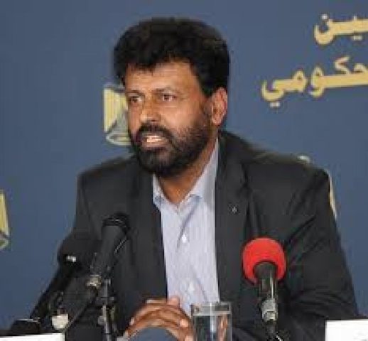 شومان: يحذر من إقامة الاحتلال مستشفى ميداني