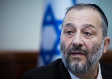 ارييه درعي: يجب تعين وزير خاص للملف الفلسطيني الاسرائيلي