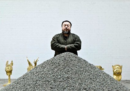 الدوحة تستضيف الفنان العالمي آي ويوي