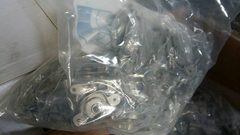 ضبط بضائع ممنوعة من التداول (صور)