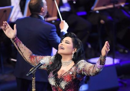 أحلام في دار الأوبرا الكويتية وفستان ينال إعجاب رواد السوشال ميديا