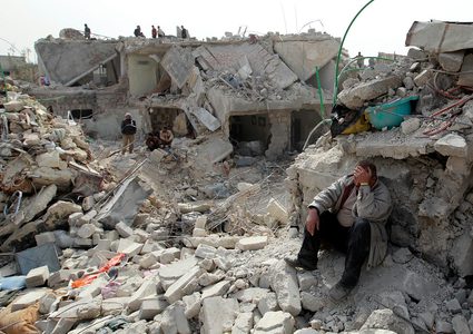 الطائرات الروسية تقصف إدلب بالفسفور