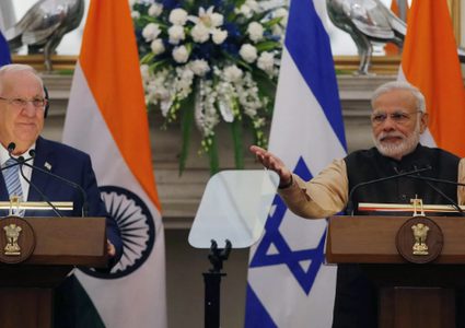 توقيع صفقات عسكرية جديدة بين الهند واسرائيل