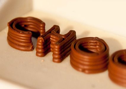 طابعة تضخ الشوكولاتة ثلاثية الأبعاد