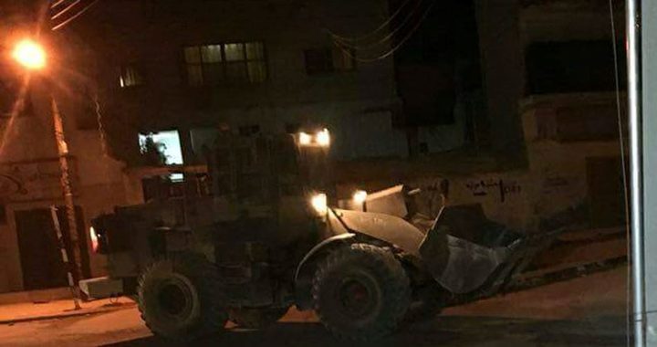 الاحتلال يعتقل ثلاثة مواطنين برام الله والقدس