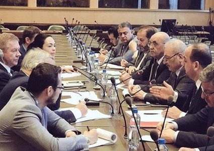 كندا تفرض عقوبات على مسؤولين سوريين