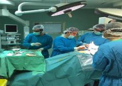 "فلسطين الطبي" يجري 255 عملية زراعة