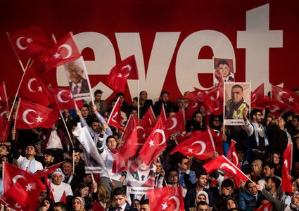 قتيلان باشتباكات جراء التعديلات الدستورية بتركيا