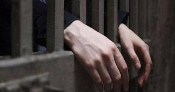 اسير يدخل عامه الـ 12 في الاسر