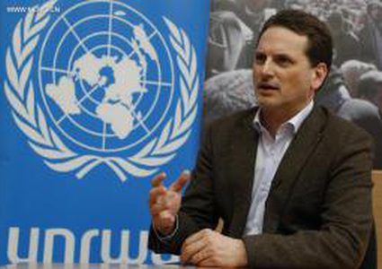 صيدم: الأونروا تعلن الالتزام بالمناهج الفلسطينية