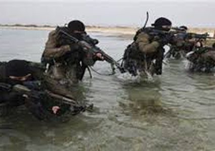 مقتل القائد السابق للكوماندوز البحري الاسرائيلي