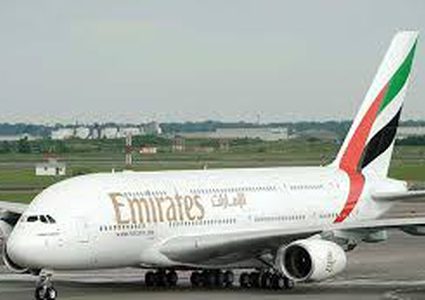 طيران الامارات تقرر خفض عدد رحلاتها لامريكا