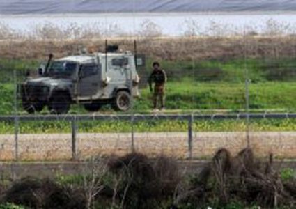 الاحتلال يستهدف المزارعين شرقي القطاع