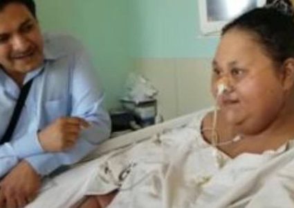 المصرية الأسمن في العالم تخسر نصف وزنها