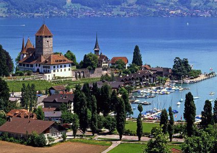 هل يمكن أن تصبح مليارديراً بطريقة نزيهة؟