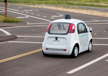 بريطانيا  .. عام 2019 سيارات ذاتية القيادة