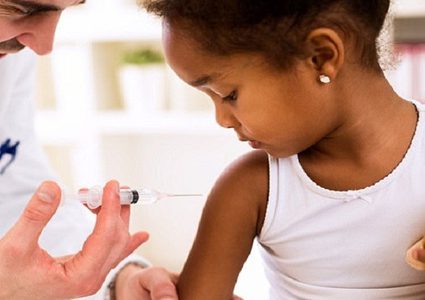 الصحة العالمية: أول لقاح ضد الملاريا بحلول 2018