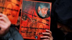 جورج عبد الله يقود اضرابا "أمميا" تضامنا مع الأسرى الفلسطينيين