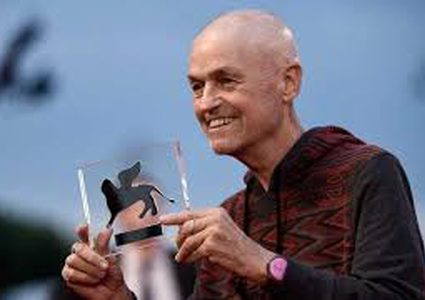 رحيل المخرج الحائز على الأوسكار جوناثان ديمي