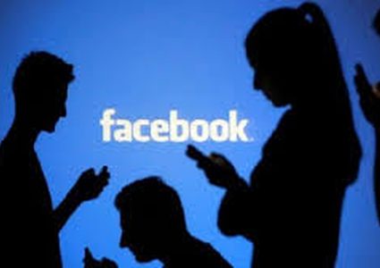 فيسبوك وتأثير الإدمان عليه على صحتك