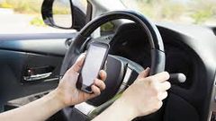 تطبيق يغنيك عن إستخدام  الهاتف أثناء القيادة