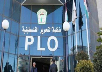 واصل أبو يوسف: وقف مخصصات فصائل المنظمة عار عن الصحة