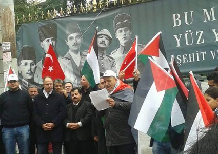 وقفة تضامنية مع الاسرى بتركيا