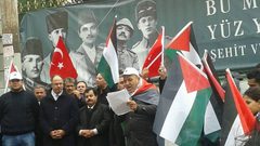 وقفة تضامنية مع الاسرى بتركيا