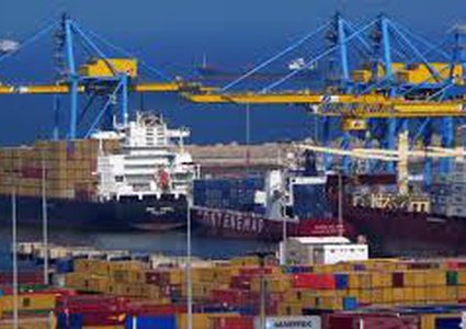 تراجع العجز التجاري بمصر