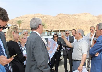 اشتية: احتلال الأغوار يكبد الفلسطينيين خسائر بالملايين