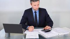 المدير الإنطوائي هو الأفضل .. لماذا؟