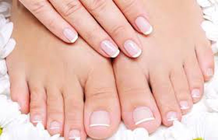 طرق الحفاظ على أظافر جميلة