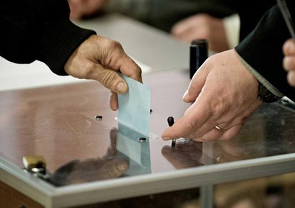 جدل في الشارع .. الإضراب يحرج القوائم الإنتخابية (صور)