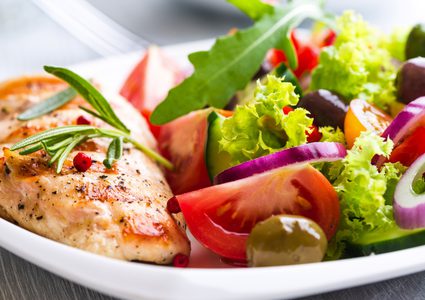 أطعمة تساعد في علاج الآم المفاصل