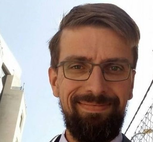 اسرائيل توقف عمل صحفي هولندي انتقد سياستها