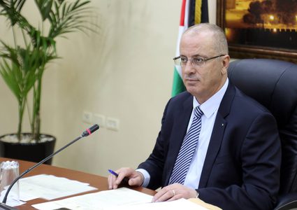 الحمد الله: دستور جديد لفلسطين قريبًا ونسعى نحو الانتخابات