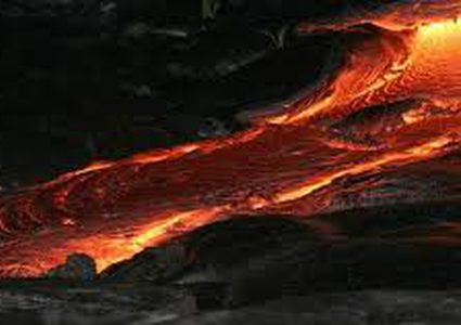 بحيرة عملاقة من الكربون المنصهر تحت أمريكا