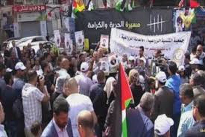 تضامناً مع الأسرى.. خيمة اعتصام في بغداد