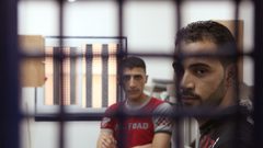 تضامن عالمي مع الأسرى وعليا الاحتلال تسمح بزيارتهم