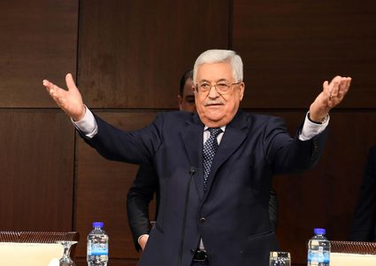 الرئيس عباس "حشر" نتنياهو في الزاوية والأخير يهاجم