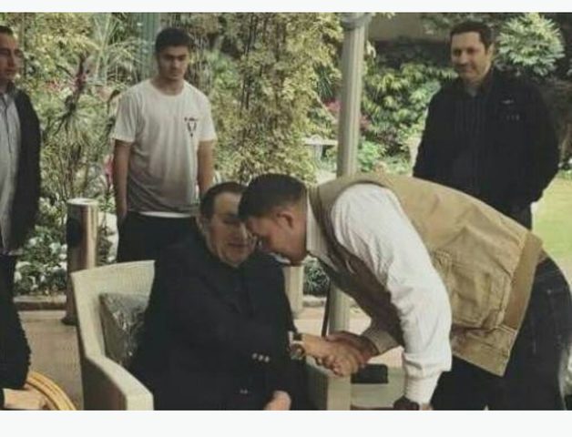 أحدث صورة للرئيس السابق حسني مبارك