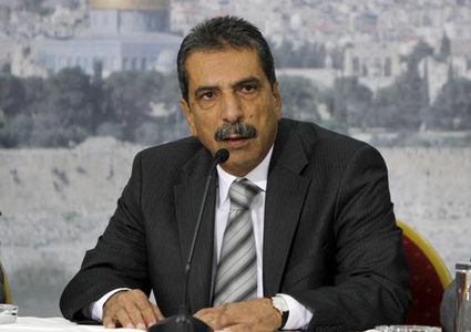 الطيراوي ينفي أي خطوات قادمة للقيادة ضد القطاع