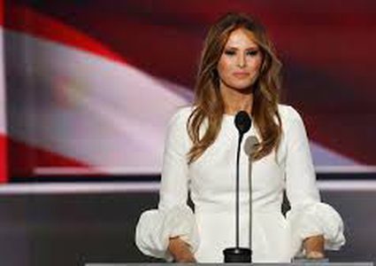 ميلانيا تضع لايك على تغريدة تسخر من ترامب