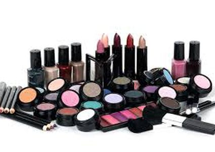 كيف تجعلين مستحضرات تجميلك صديقة للبيئة